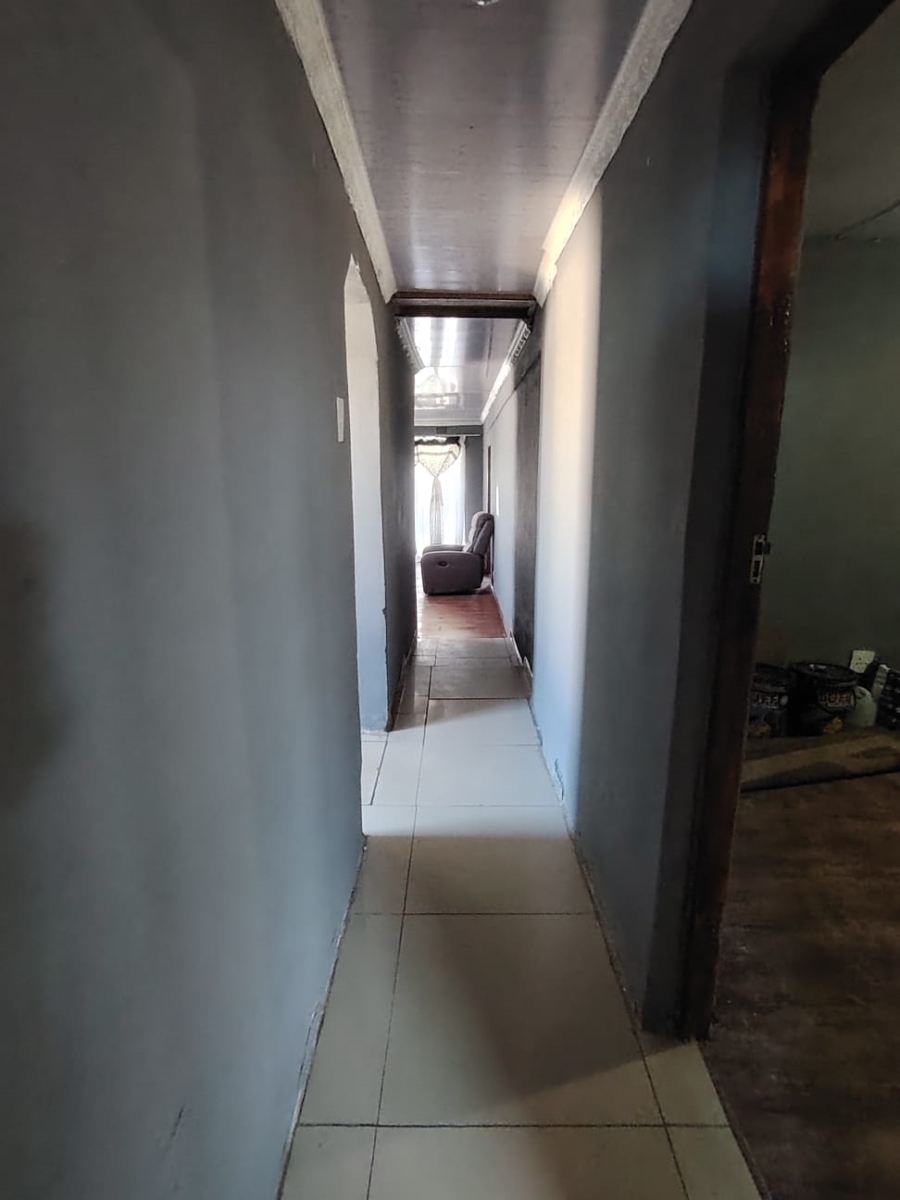 4 Bedroom Property for Sale in Mbekweni Eastern Cape